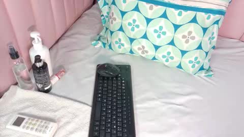 miaaffox online show from 03/03/26, 03:34