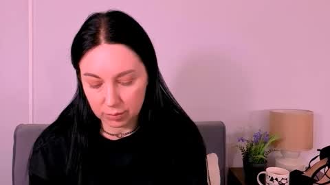 Mia online show from 04/23/26, 03:36