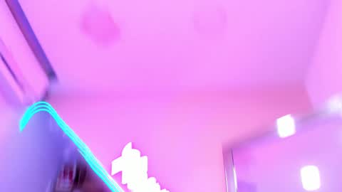 Mia online show from 02/23/25, 03:40