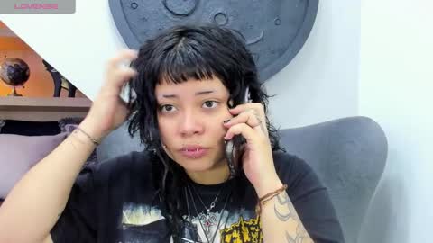 Snapshot of miaamane chatting on 03/30/26, 12:28 Mia online show from 03/30/26, 12:28