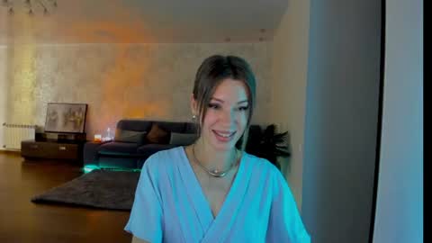 Mia online show from 06/19/26, 05:45