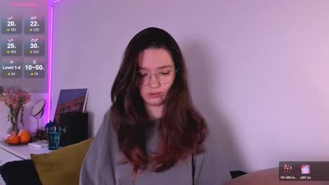 mia online show from 01/06/26, 11:03