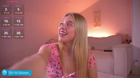 miablueye online show from 10/04/25, 04:49