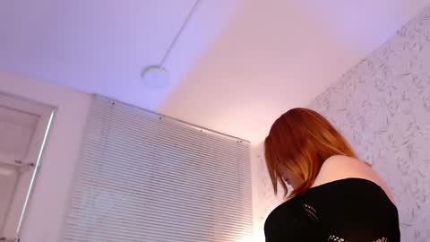 miabunny   online show from 05/03/26, 01:39