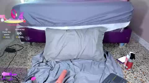 Mia Camille online show from 04/21/26, 07:39