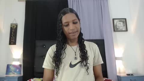 MiaCoock online show from 11/24/25, 12:38