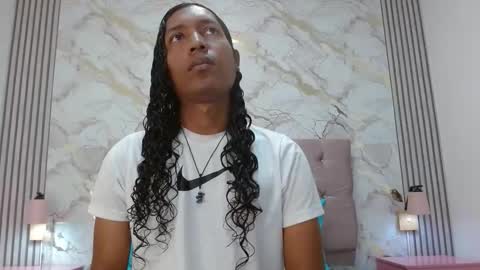 MiaCoock online show from 01/13/26, 01:05