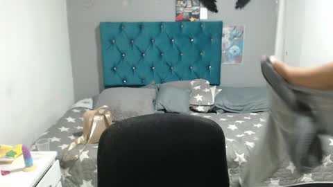 miacumgirl online show from 04/06/26, 12:17