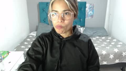 miacumgirl online show from 04/16/26, 12:17