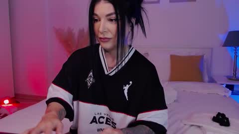 miacute4u online show from 03/19/26, 07:18