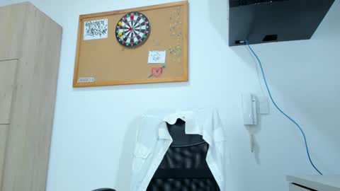 Snapshot of miadanielss chatting on 03/07/25, 06:00 IG Yojanagomez online show from 03/07/25, 06:00