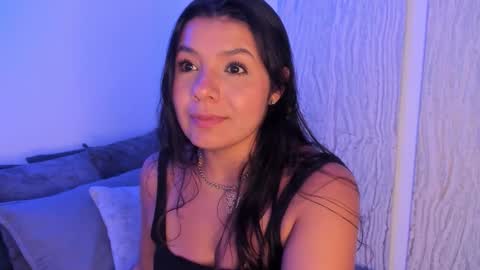 Snapshot of miadanielss chatting on 10/07/25, 07:44 IG Yojanagomez online show from 10/07/25, 07:44