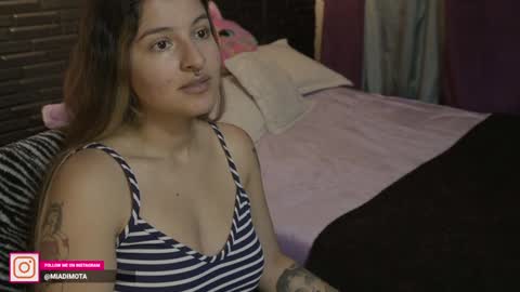 Mia online show from 01/27/25, 03:37