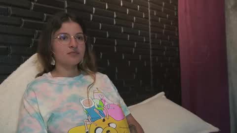 Mia online show from 02/23/25, 08:39