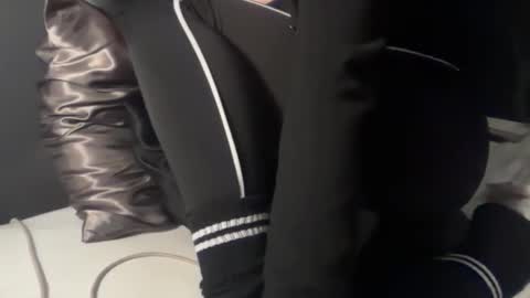 miafilms online show from 12/20/25, 11:01