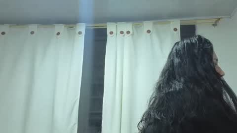 Mia Carter  Schedule 800 - 1430 gtm-5 online show from 02/01/26, 11:47