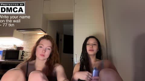 Mia online show from 04/06/26, 11:16