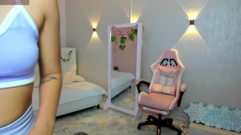 Mia Gomez online show from 01/09/25, 01:13