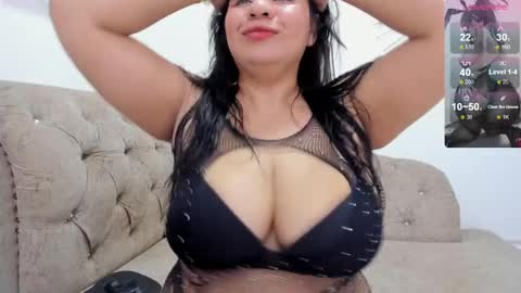 Miah Collins online show from 04/07/26, 06:52