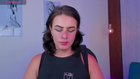 Mia Connor online show from 10/27/25, 07:40