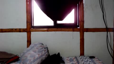 Mia  Sam online show from 12/14/25, 03:39