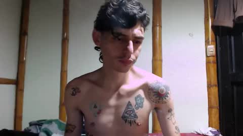 Snapshot of miahells chatting on 02/14/26, 08:49 Mia Sam online show from 02/14/26, 08:49