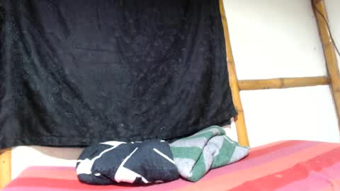 Mia  Sam online show from 04/20/26, 07:59