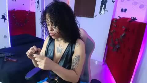 MIA VELEZ online show from 09/20/25, 02:34