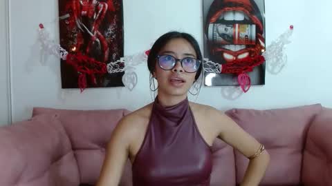 miahotcs online show from 02/15/26, 12:25