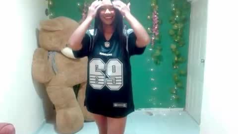 Snapshot of miaisabella905137 chatting on 07/15/26, 02:55 miaisabella905137 online show from 07/15/26, 02:55