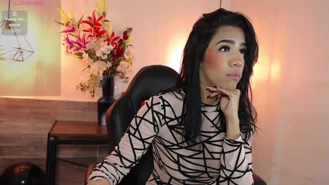 Mia online show from 03/29/26, 12:05