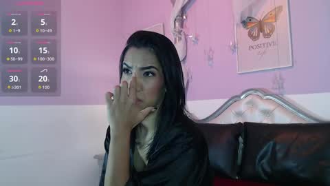 Snapshot of miakarsson chatting on 05/10/26, 11:59 Mia online show from 05/10/26, 11:59