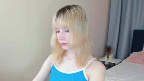 miakimiko online show from 04/25/26, 01:52