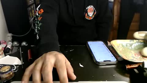 Mark online show from 01/17/26, 07:24