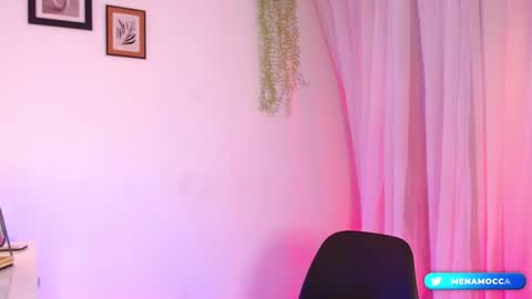 Snapshot of miaknox chatting on 12/12/24, 10:34 Mia online show from 12/12/24, 10:34