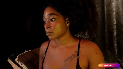 Mia online show from 02/03/26, 12:20