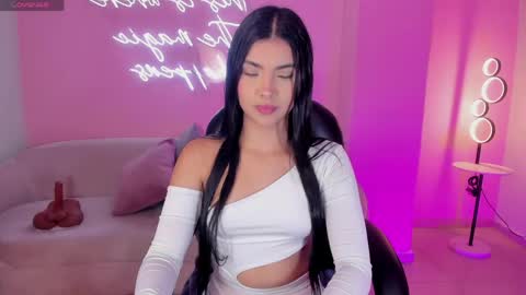 Call me Mia  online show from 04/23/26, 07:38