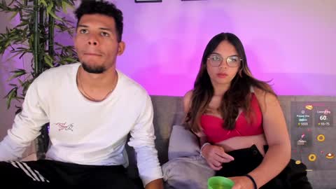 Mia online show from 01/12/25, 04:29