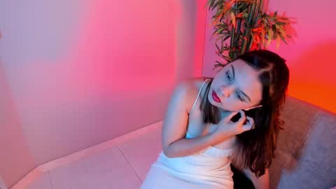 Mia online show from 03/03/25, 07:06