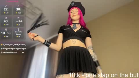 Eva online show from 04/21/26, 09:04