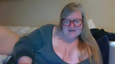 Miamarie555 online show from 04/25/26, 02:03