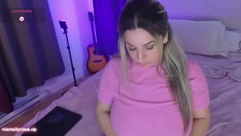 Mia Melly online show from 12/15/24, 02:19