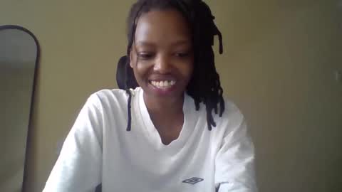 Muffin online show from 03/31/26, 01:33