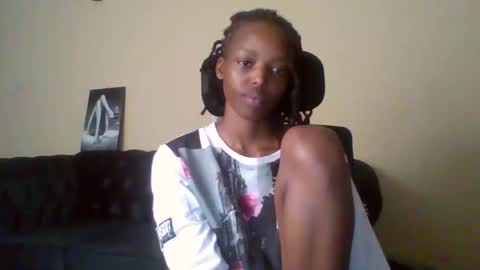 Muffin online show from 04/21/26, 12:00