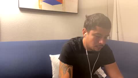 miamiclos1 online show from 01/30/25, 02:36