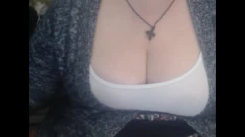 Snapshot of miamimistress chatting on 01/31/25, 04:36 maya online show from 01/31/25, 04:36