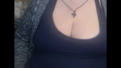 Snapshot of miamimistress chatting on 02/01/25, 12:16 maya online show from 02/01/25, 12:16