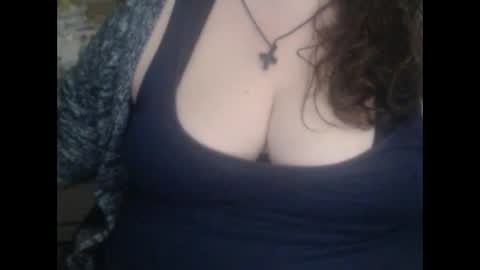 Snapshot of miamimistress chatting on 02/02/25, 03:49 maya online show from 02/02/25, 03:49