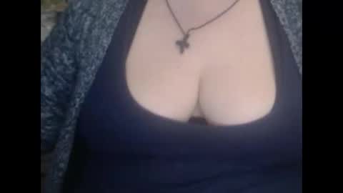 Snapshot of miamimistress chatting on 02/02/25, 09:56 maya online show from 02/02/25, 09:56