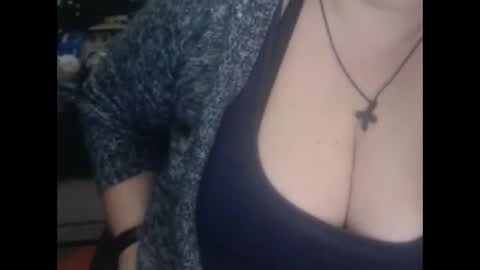 Snapshot of miamimistress chatting on 02/05/25, 07:29 maya online show from 02/05/25, 07:29